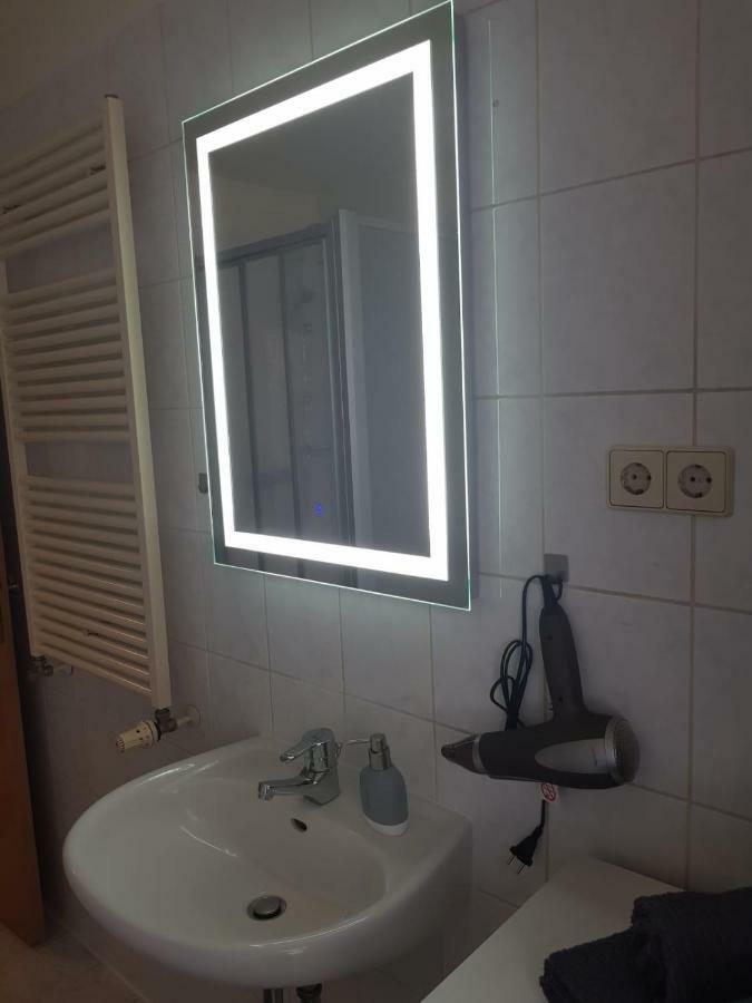 Cottbuser City Ferienwohnung Bagian luar foto
